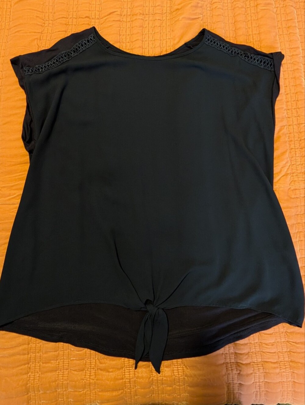 Women’s Navy Blue Tie-Hem Short Sleeve Top